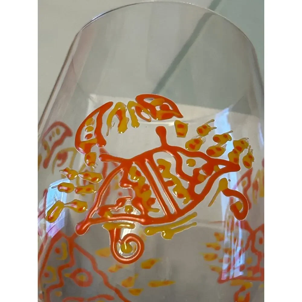 Izzy Oliver Impasta Impressions hand painted 15 oz wine glass crab design